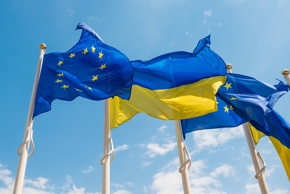Contribution of the European Union to providing assistance to Ukrainian civilians