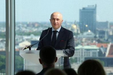 FM Valsts sekretāra vietnieks Eiropas Savienības fondu jautājumos Armands Eberhards prezentē Latvijas Atveseļošanas fonda plāna ieviešanas progresu