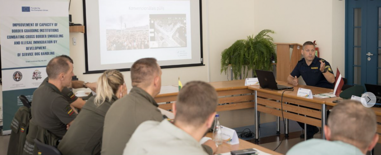 A five-day practical seminar “Overall threats on the border of Latvia - Belarus and Lithuania - Belarus in the context of mass influx of immigrants, practical prevention thereof” has been held at the State Border Guard College