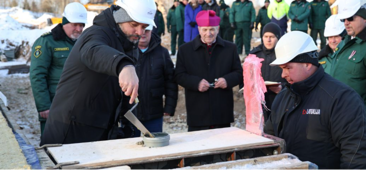 A message for future generations was sealed in the foundation of the newly constructed K9 Center in Rēzekne during a special event