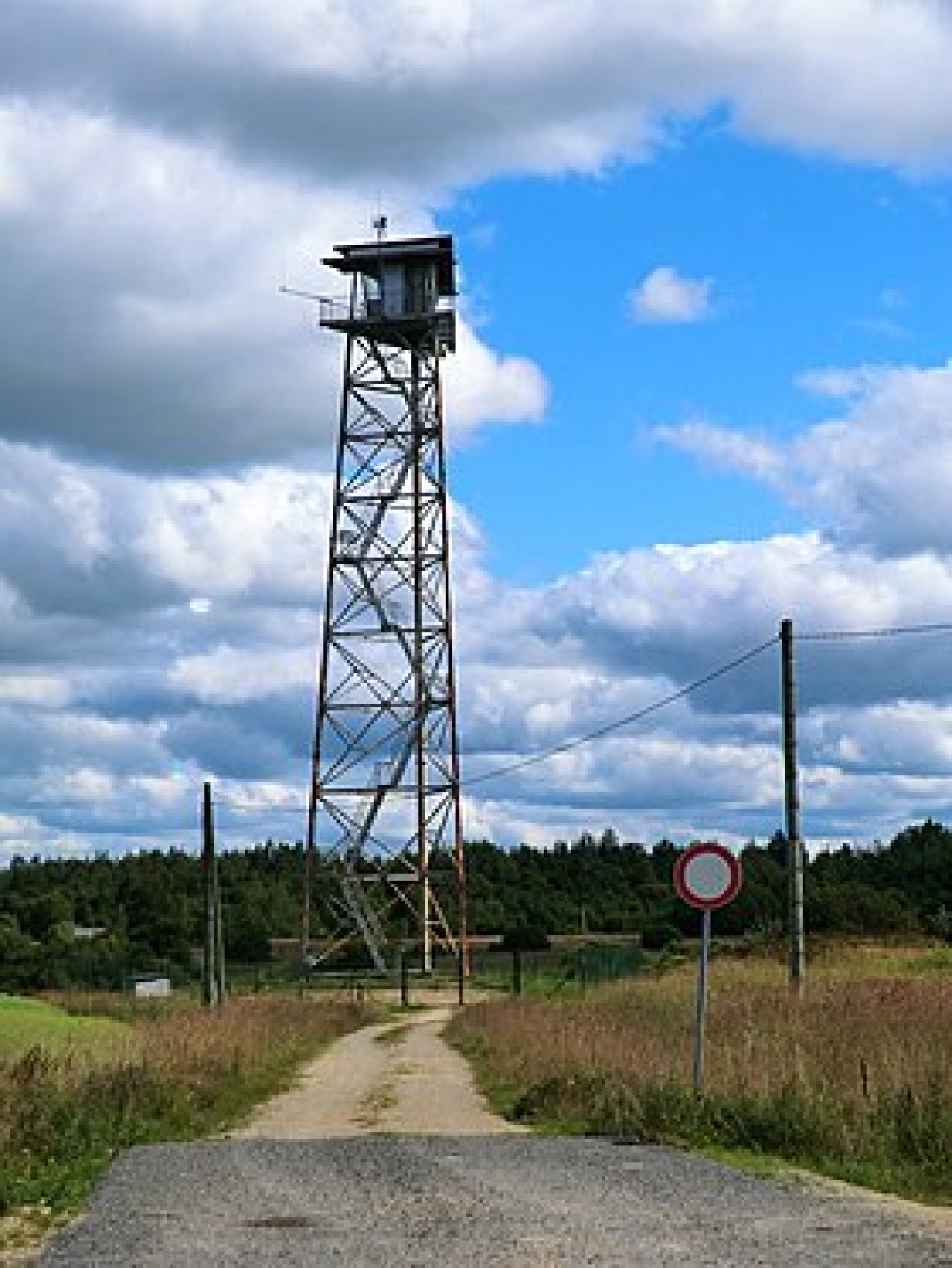 Veiksmīgi apvienojot valsts budžeta un ES finanšu resursus, intensīvi turpinās darbs pie Latvijas–Baltkrievijas un Latvijas–Krievijas robežas infrastruktūras izbūves