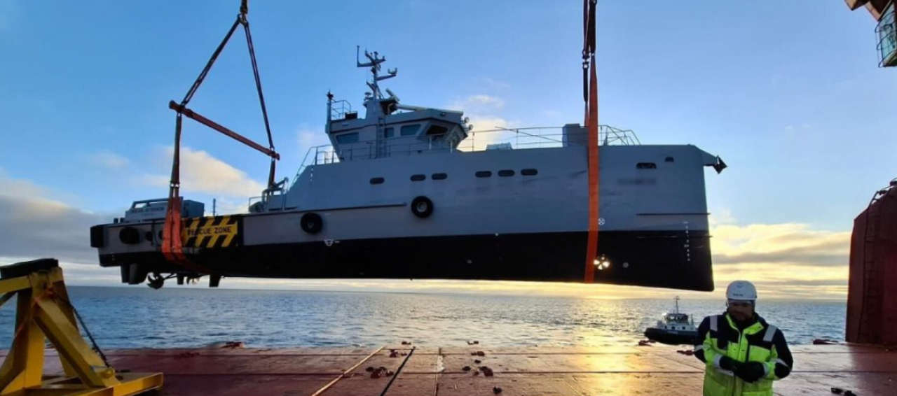 Representatives of the State Border Guard are conducting an initial inspection of the patrol vessel delivered within the framework of the EU co-funded project