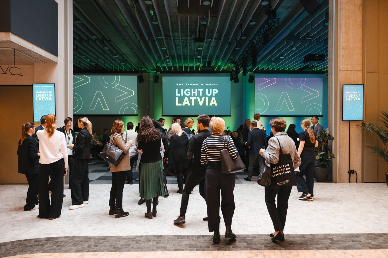 “Light Up Latvia” pulcē 300 Latvijas un ASV izglītības, valsts pārvaldes un uzņēmumu pārstāvjus