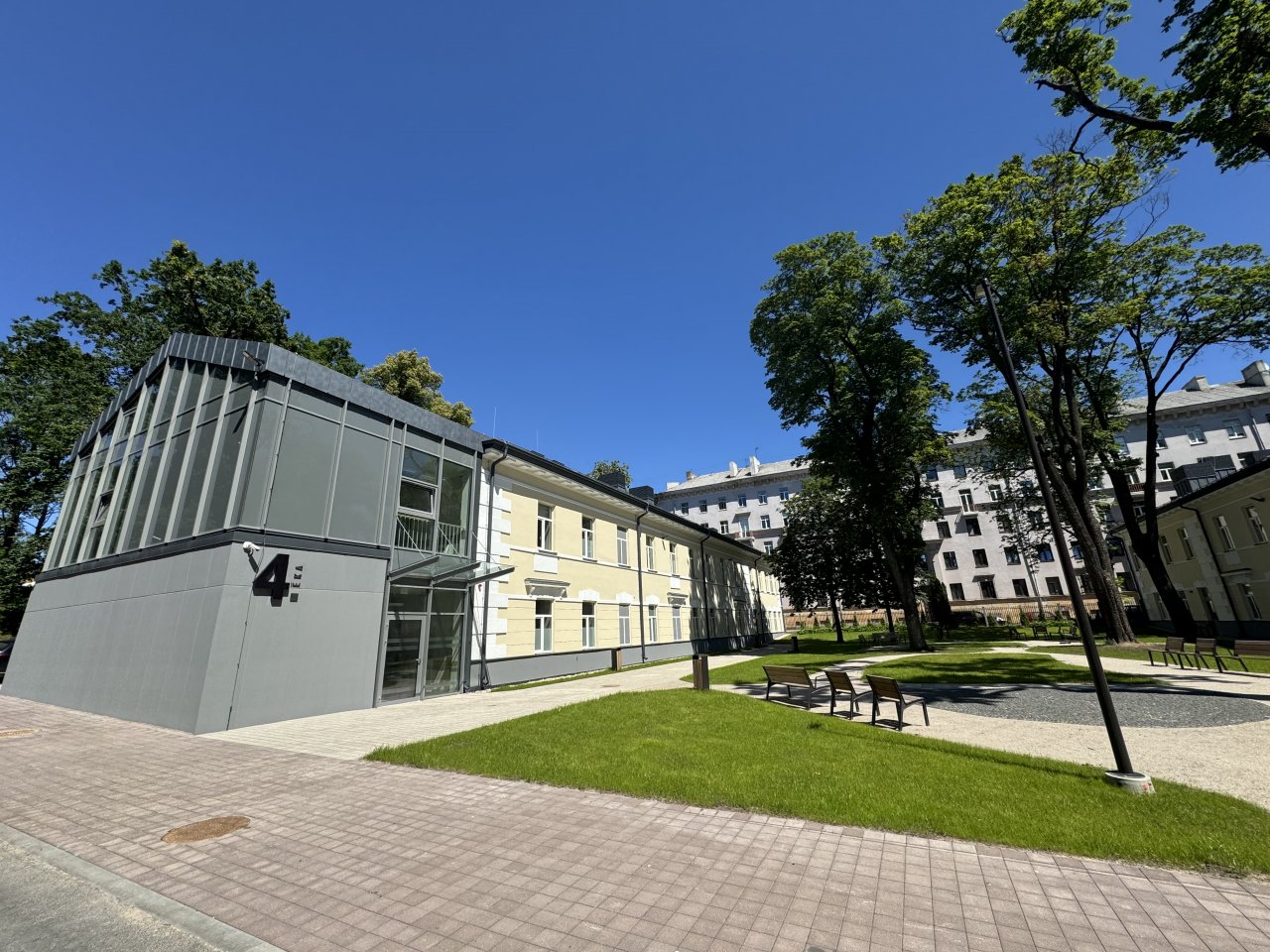 Rīgas psihiatrijas un narkoloģijas centrs Tvaika ielā pēc renovācijas atklāj divus slimnīcas vēsturiskos korpusus